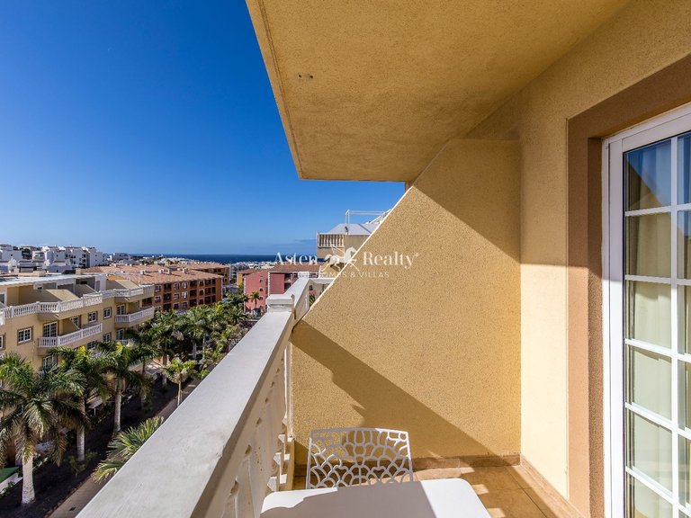 Penthouse for Sale in Palm-mar, Tenerife 5