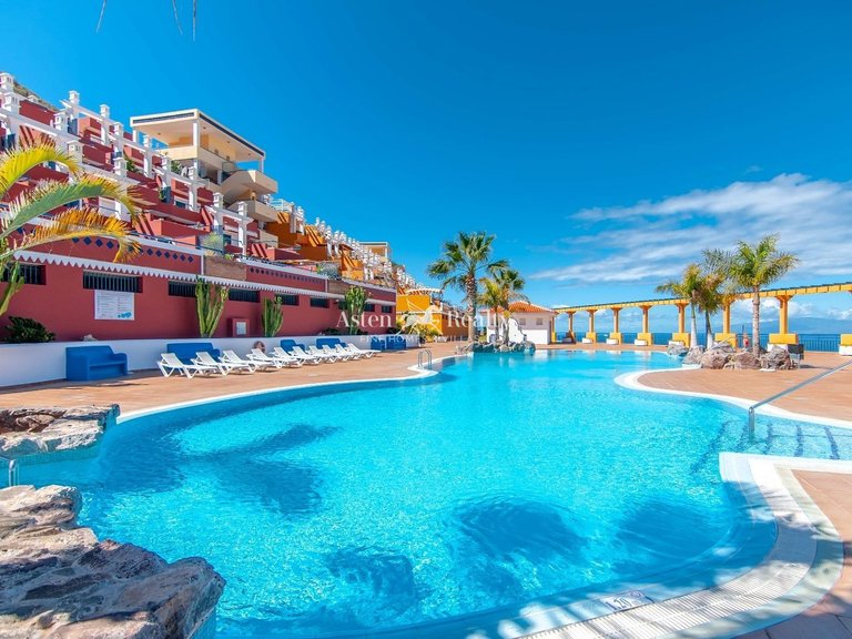 Penthouse for Sale in Torviscas Alto, Tenerife 1