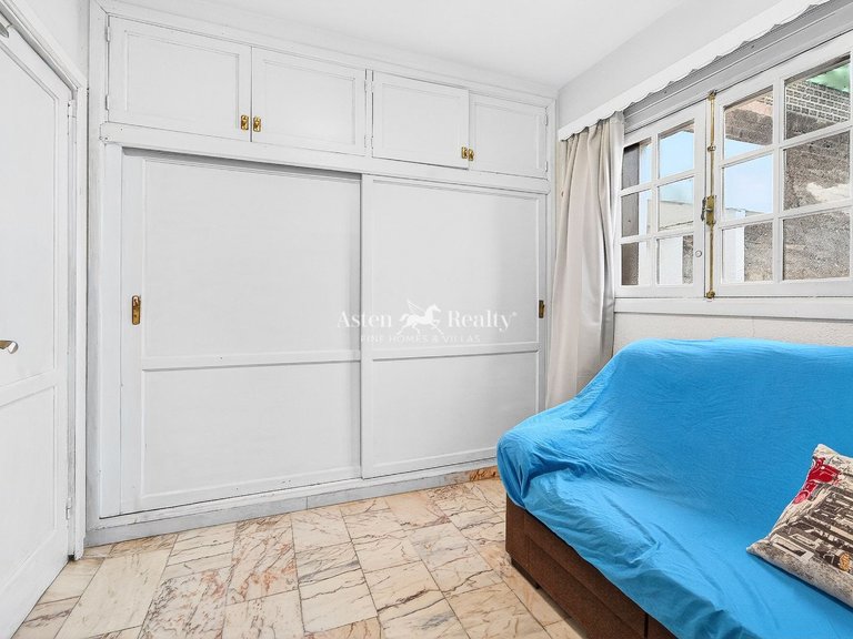 Apartment for Sale in San Eugenio Alto, Tenerife 14