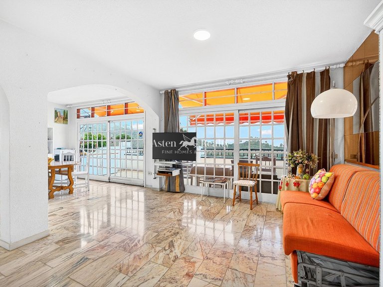 Apartment for Sale in San Eugenio Alto, Tenerife 9
