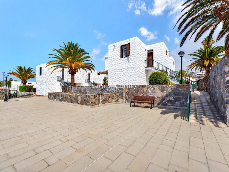 Apartment for Sale in Playa De Las Américas, Tenerife 14