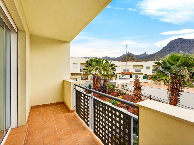 Town House for Sale in Torviscas Alto, Tenerife 18