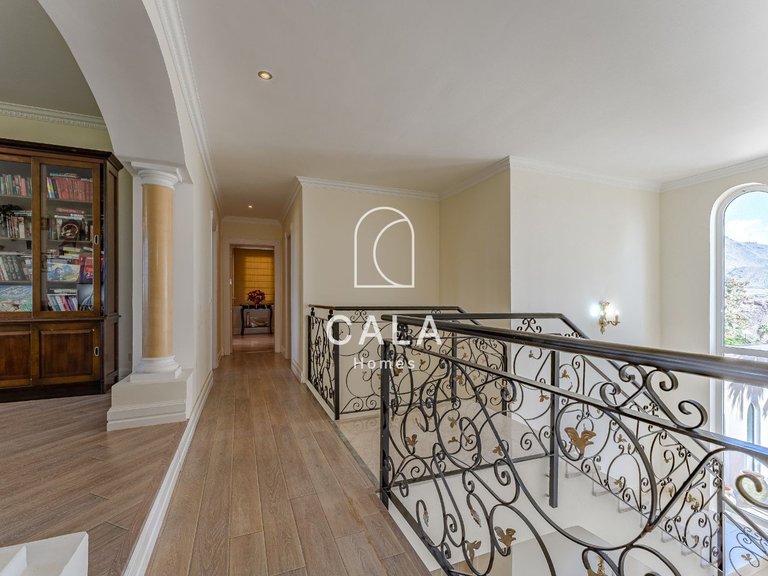 Villa for Sale in La Caleta, Tenerife 17