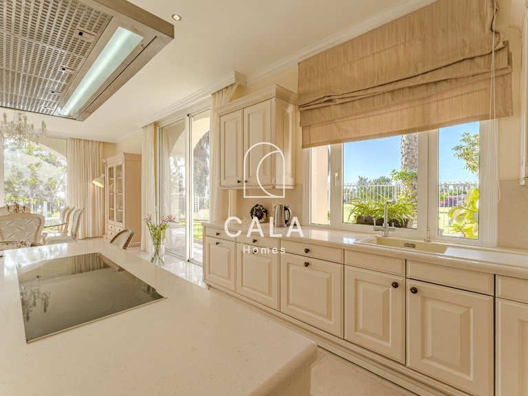 Villa for Sale in La Caleta, Tenerife 35