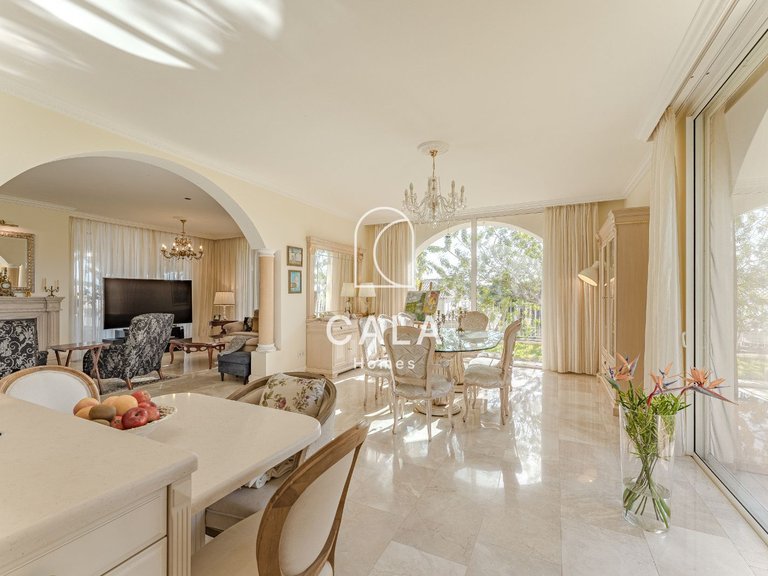 Villa for Sale in La Caleta, Tenerife 36