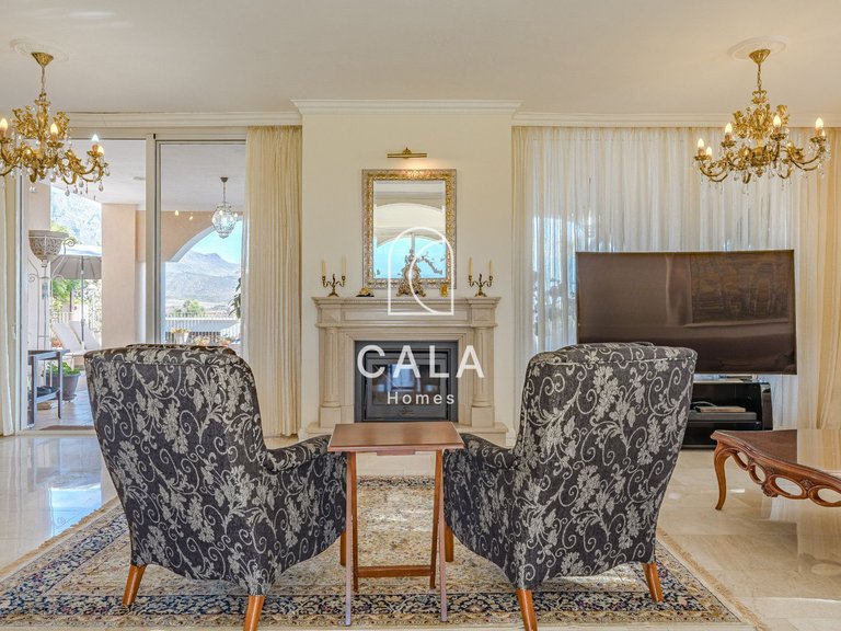 Villa for Sale in La Caleta, Tenerife 44