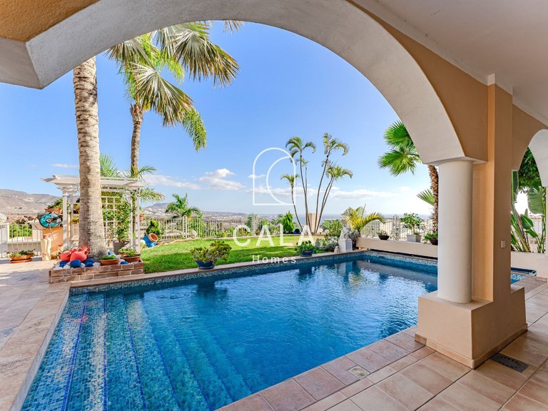 Villa for Sale in La Caleta, Tenerife 47