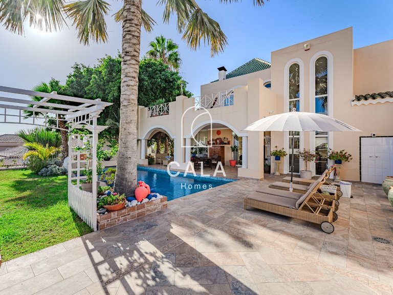 Villa for Sale in La Caleta, Tenerife 50