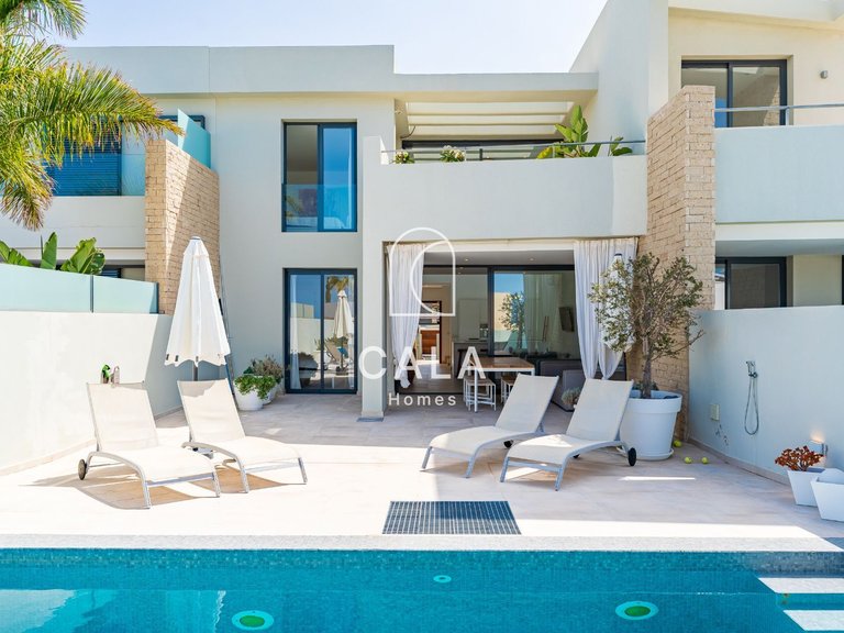 Villa for Sale in La Caleta, Tenerife 2