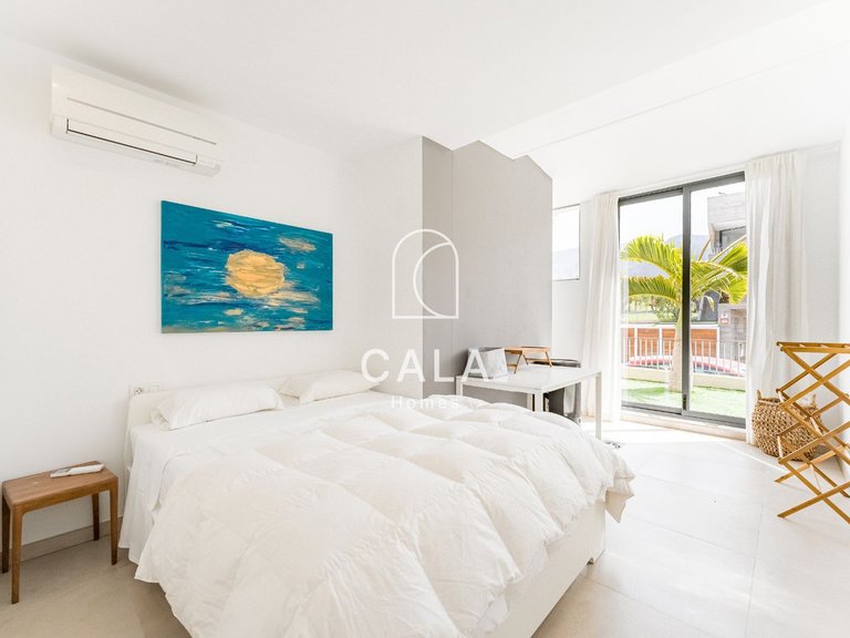 Villa for Sale in La Caleta, Tenerife 18