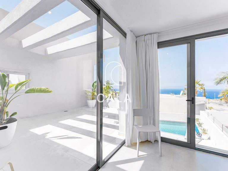 Villa for Sale in La Caleta, Tenerife 28