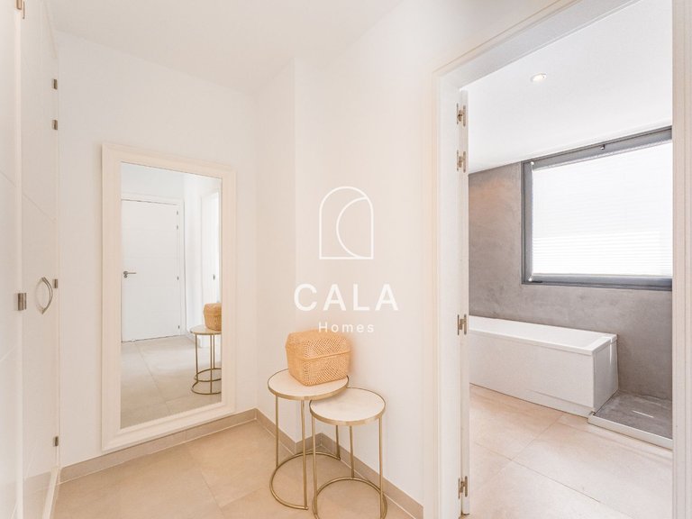 Villa for Sale in La Caleta, Tenerife 32