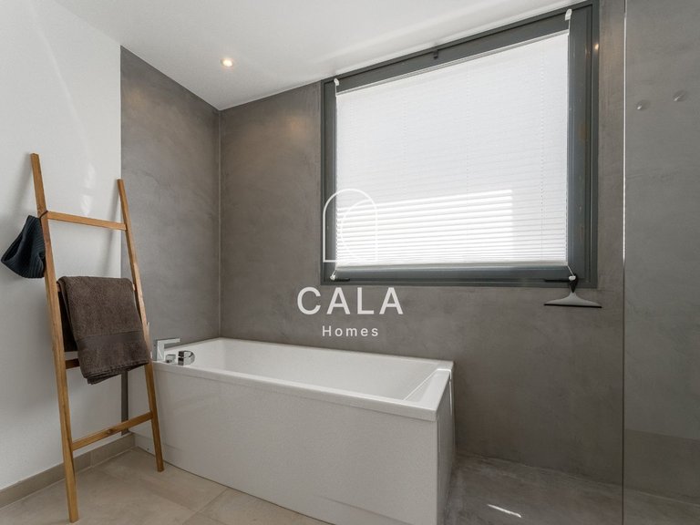 Villa for Sale in La Caleta, Tenerife 33