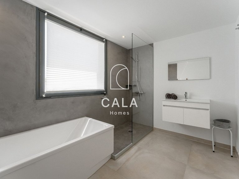 Villa for Sale in La Caleta, Tenerife 34
