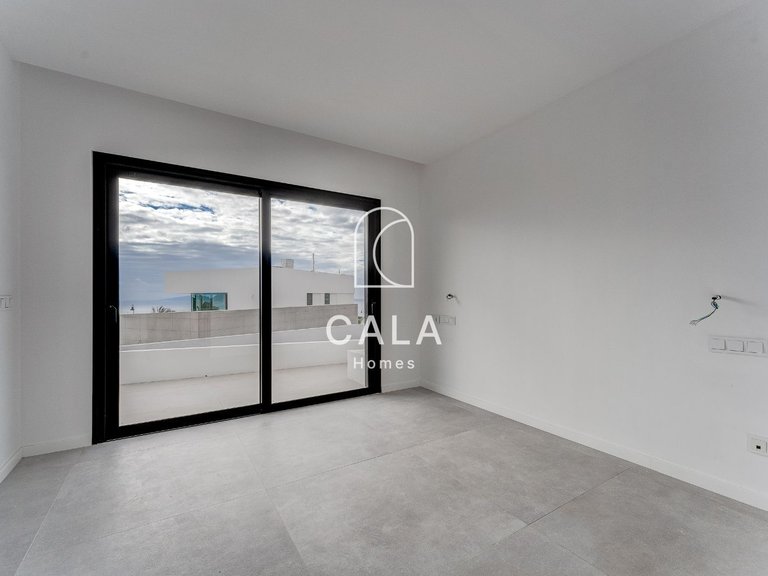 Villa for Sale in Abama, Tenerife 8