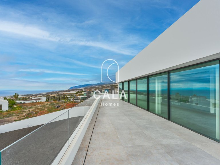 Villa for Sale in Abama, Tenerife 1