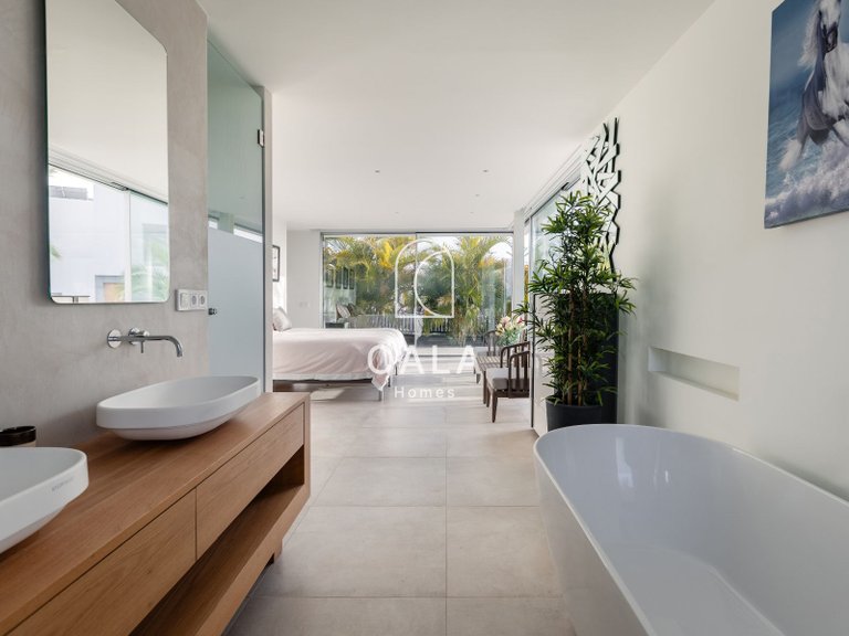 Villa for Sale in Abama, Tenerife 25