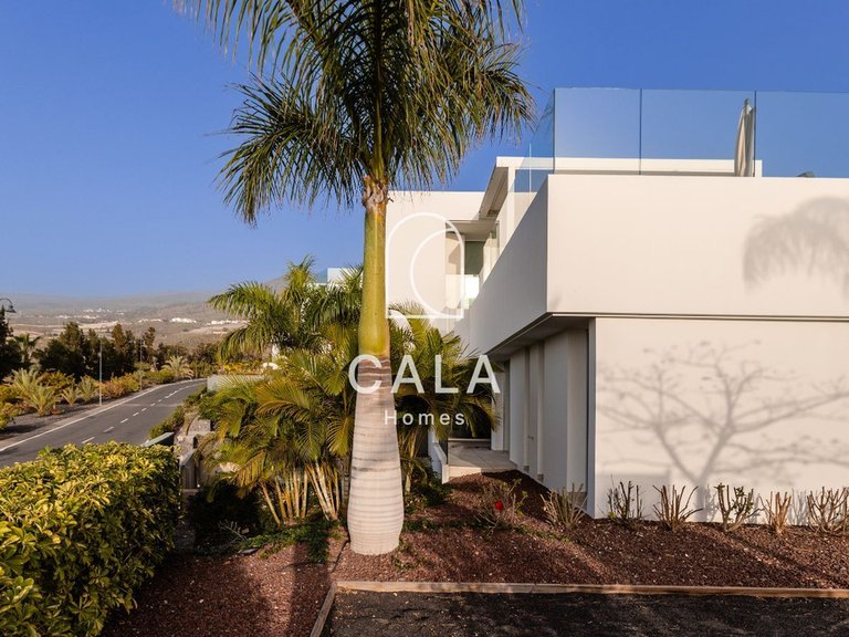 Villa for Sale in Abama, Tenerife 29