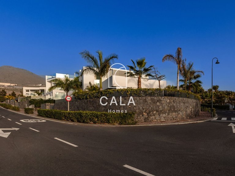 Villa for Sale in Abama, Tenerife 30