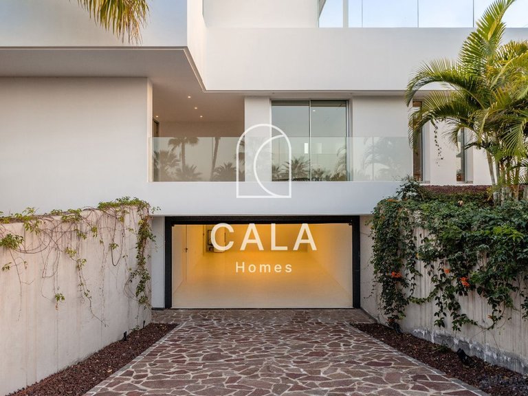 Villa for Sale in Abama, Tenerife 34