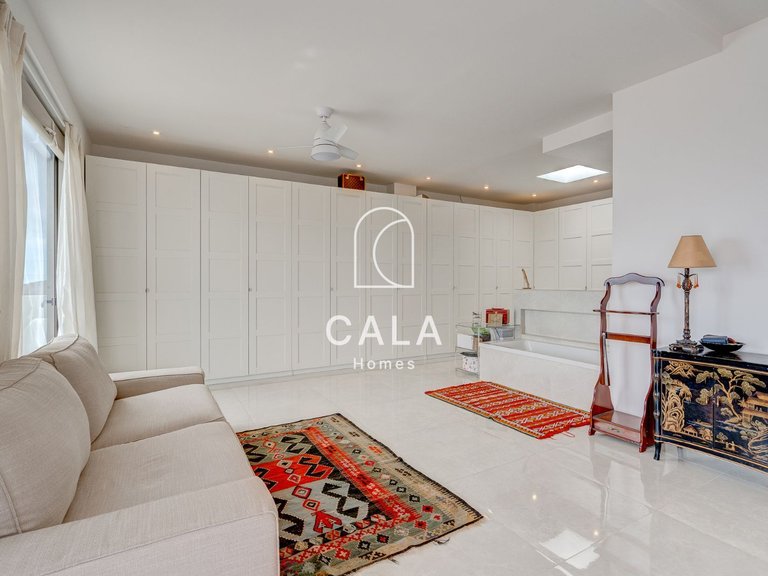 Villa for Sale in Costa Adeje, Tenerife 15