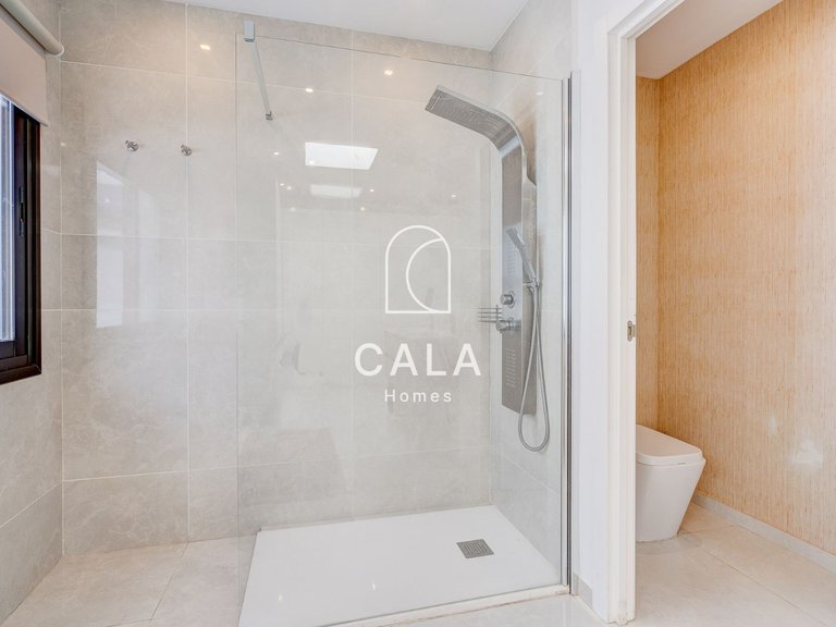 Villa for Sale in Costa Adeje, Tenerife 19