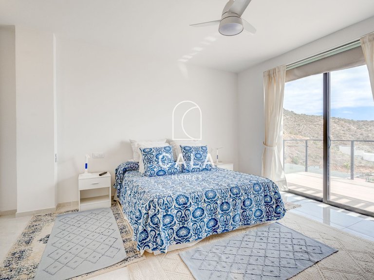 Villa for Sale in Costa Adeje, Tenerife 20