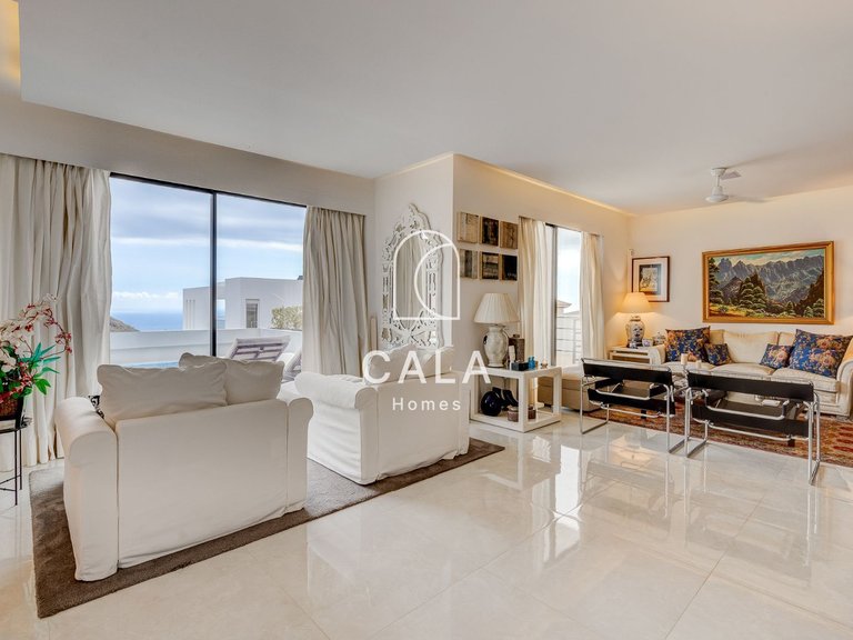 Villa for Sale in Costa Adeje, Tenerife 31