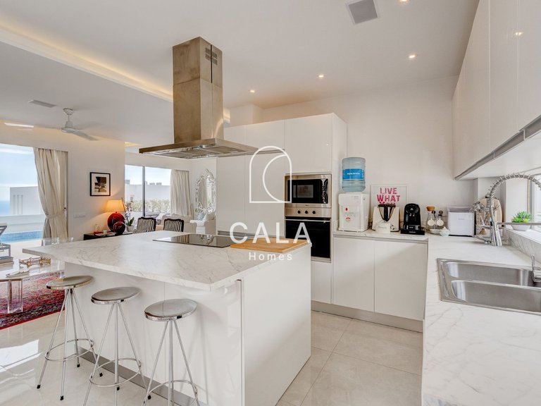 Villa for Sale in Costa Adeje, Tenerife 36