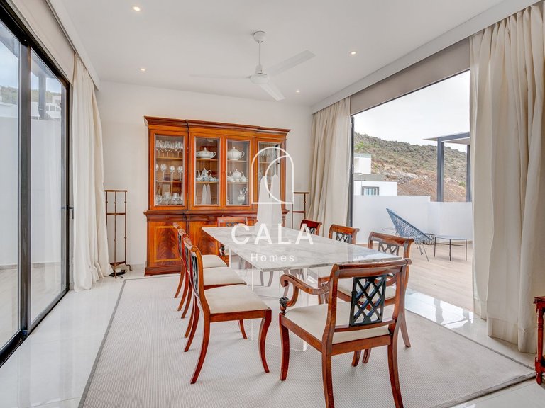 Villa for Sale in Costa Adeje, Tenerife 37