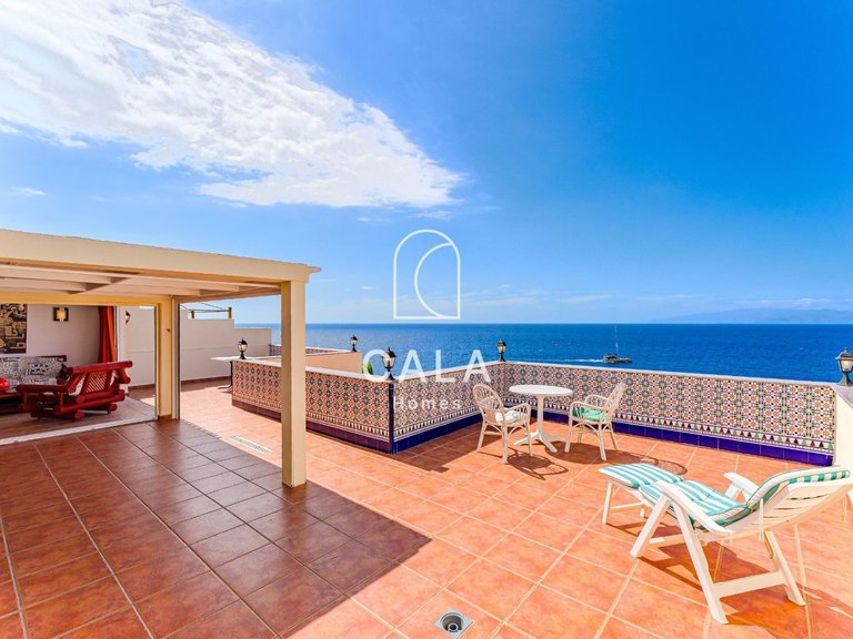 Penthouse for Sale in Callao Salvaje, Tenerife 6