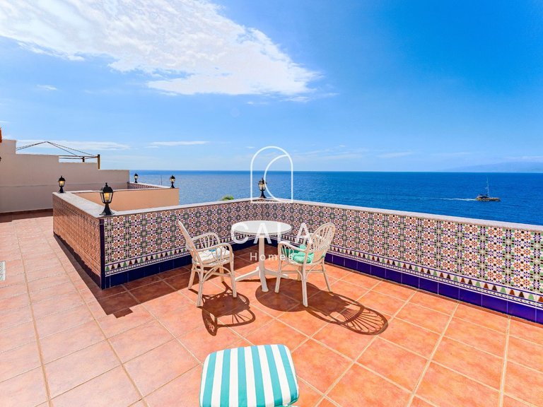 Penthouse for Sale in Callao Salvaje, Tenerife 8