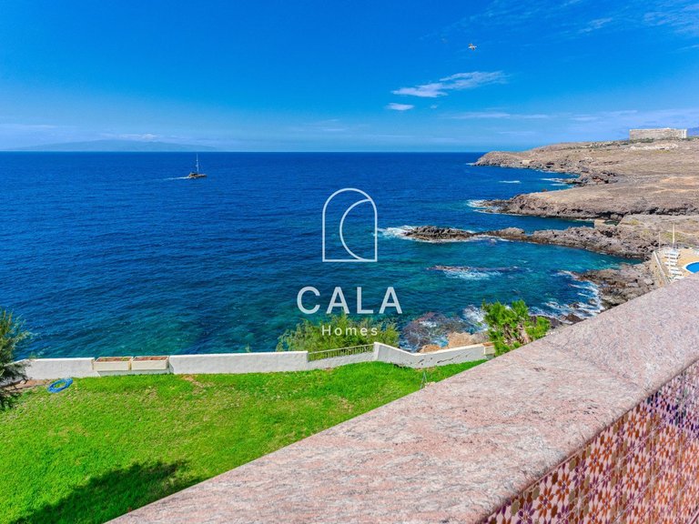 Penthouse for Sale in Callao Salvaje, Tenerife 10
