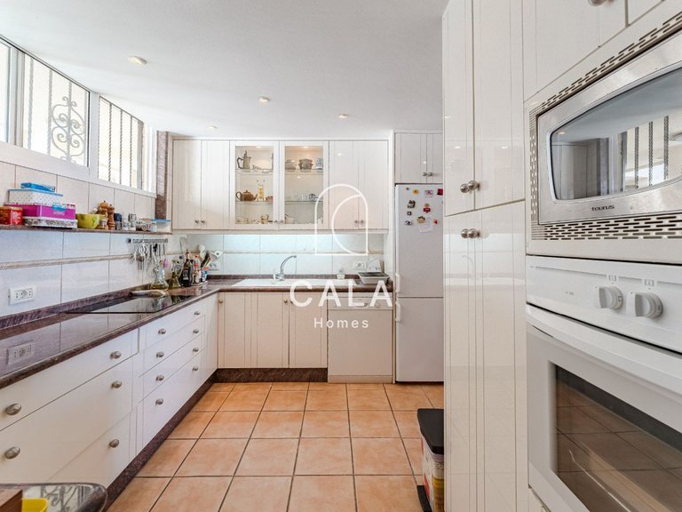 Penthouse for Sale in Callao Salvaje, Tenerife 32