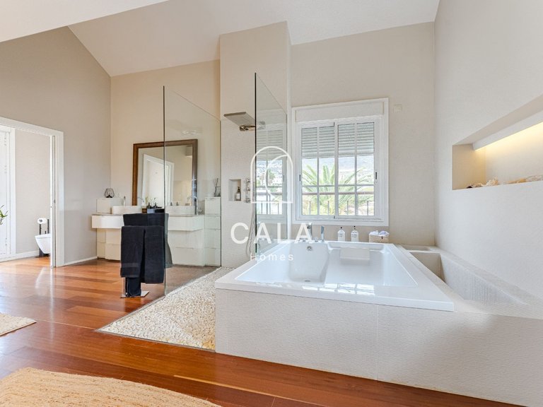 Villa for Sale in Costa Adeje, Tenerife 3