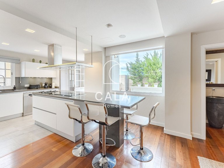 Villa for Sale in Costa Adeje, Tenerife 10