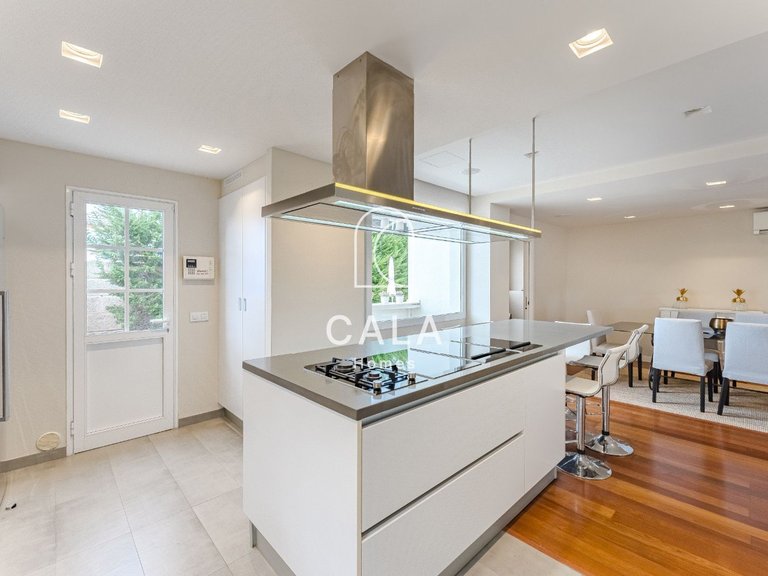 Villa for Sale in Costa Adeje, Tenerife 14