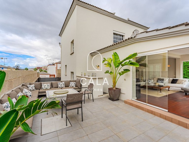 Villa for Sale in Costa Adeje, Tenerife 22