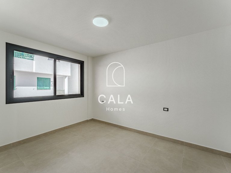 Apartment for Sale in Puerto De Santiago, Tenerife 10