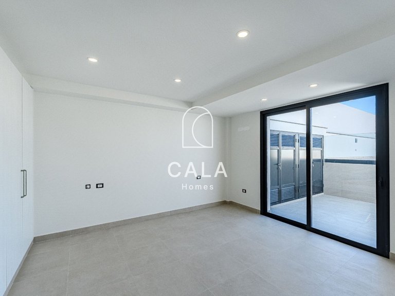 Apartment for Sale in Puerto De Santiago, Tenerife 15