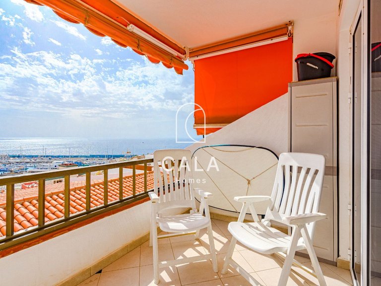 Apartment for Sale in Playa De Los Cristianos, Tenerife 3