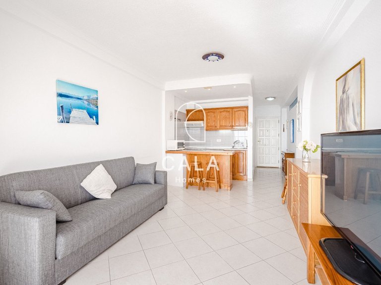 Apartment for Sale in Playa De Los Cristianos, Tenerife 5