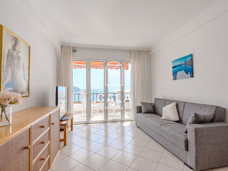 Apartment for Sale in Playa De Los Cristianos, Tenerife 8