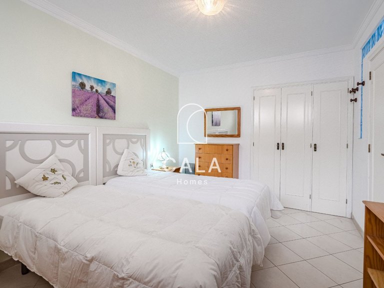 Apartment for Sale in Playa De Los Cristianos, Tenerife 13