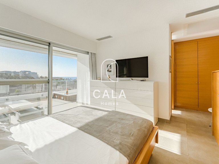 Town House for Sale in La Caleta, Tenerife 4