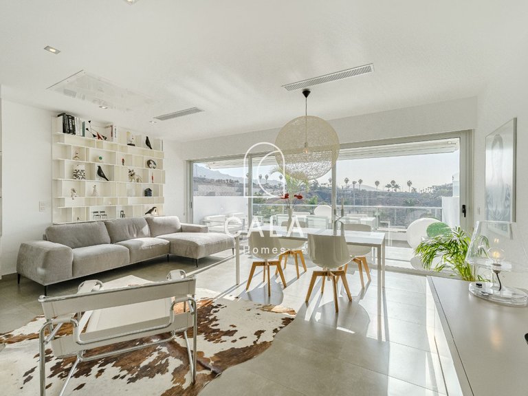 Town House for Sale in La Caleta, Tenerife 14