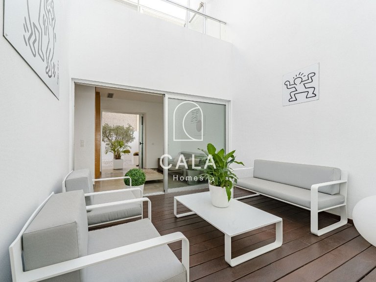 Town House for Sale in La Caleta, Tenerife 18