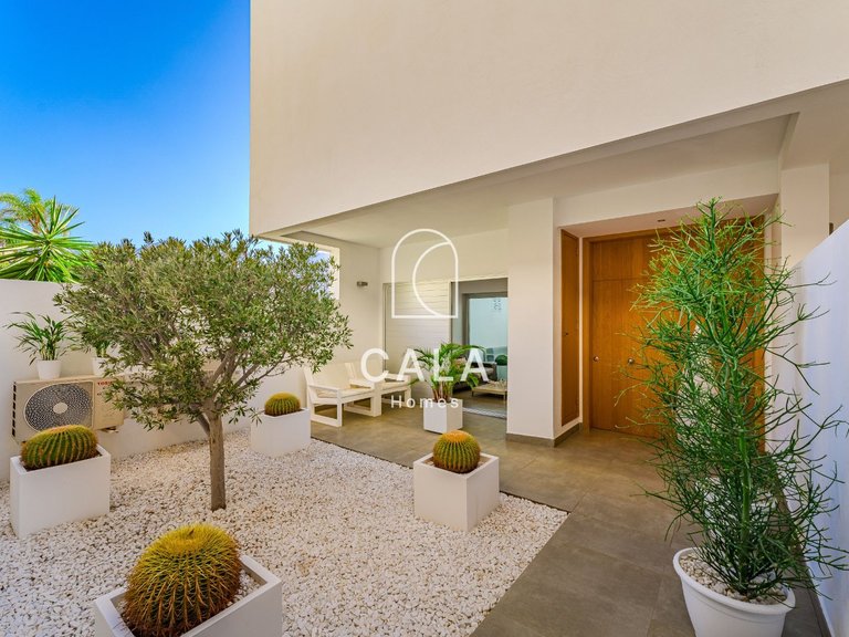 Town House for Sale in La Caleta, Tenerife 22