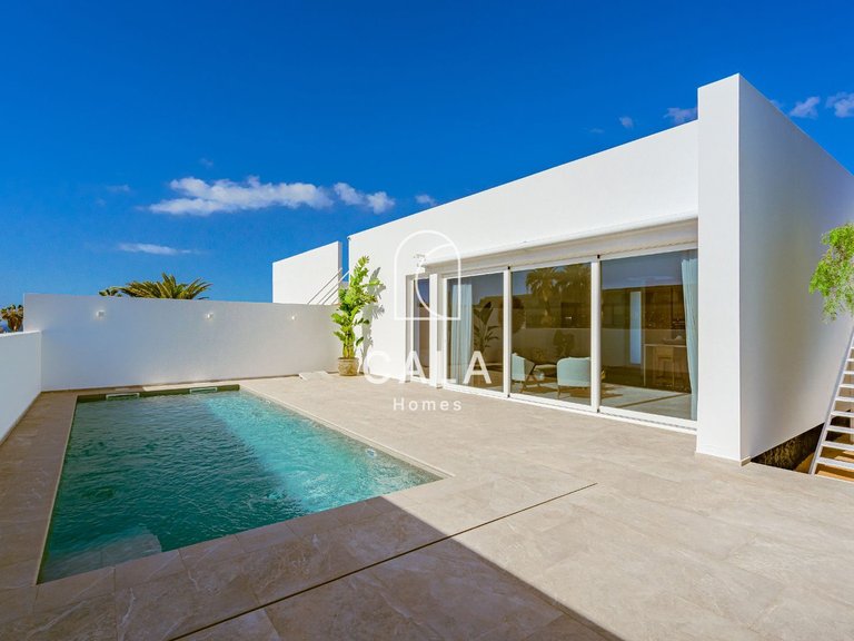 Villa for Sale in Costa Del Silencio, Tenerife 3