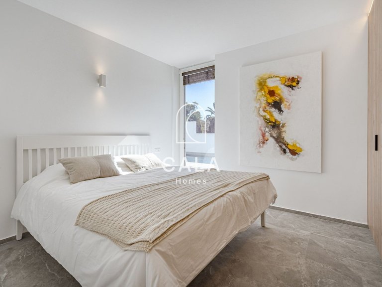 Villa for Sale in Costa Del Silencio, Tenerife 16